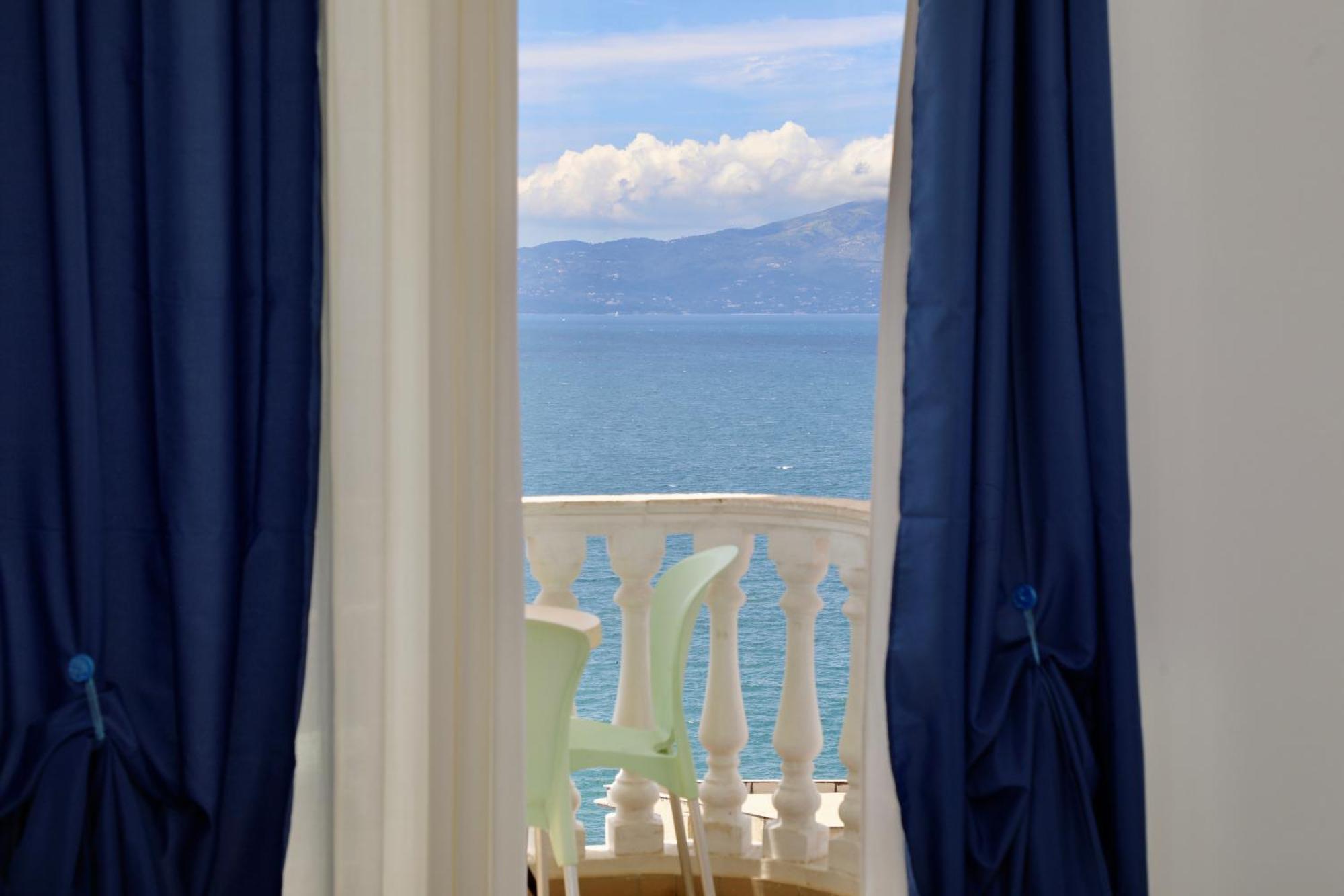 Saranda Apartaments Meta エクステリア 写真