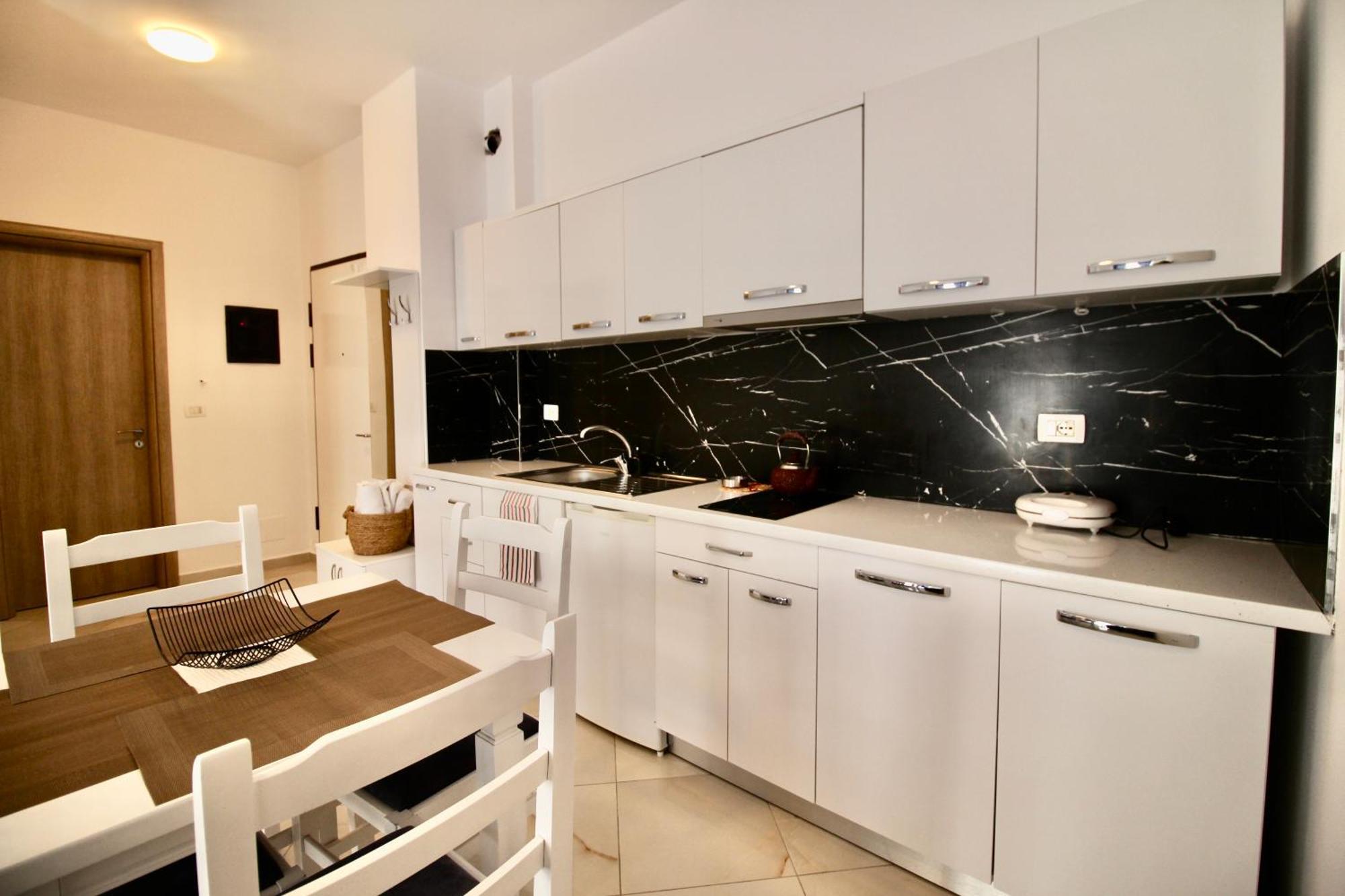 Saranda Apartaments Meta エクステリア 写真